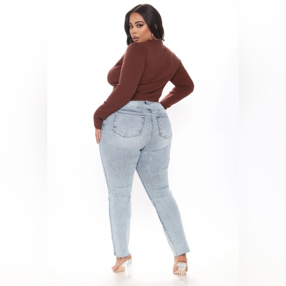 Fashion Nova took him by surprise slim fit boyfriend jeans - Picture 2 of 9